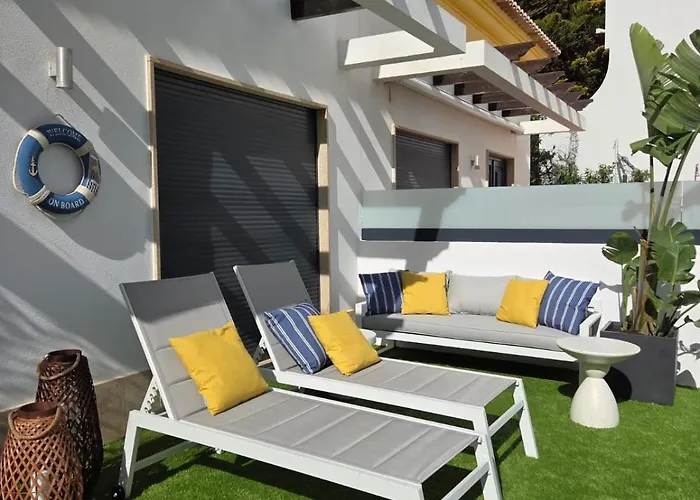Lotus - Private Pool - 8 Guests - *